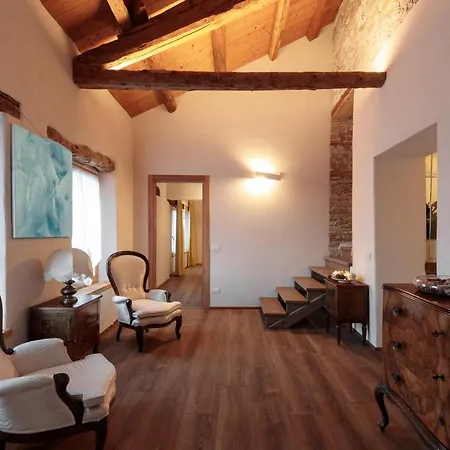 Il Fontego Historic House Dolomites 3*